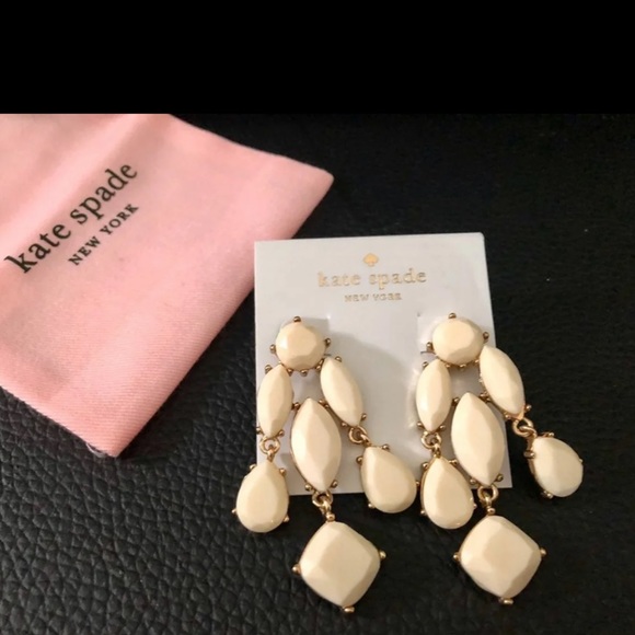 REDUCED) NWOT KATE SPADE WHITE CHANDELIER POST EARRINGS - Picture 4 of 7